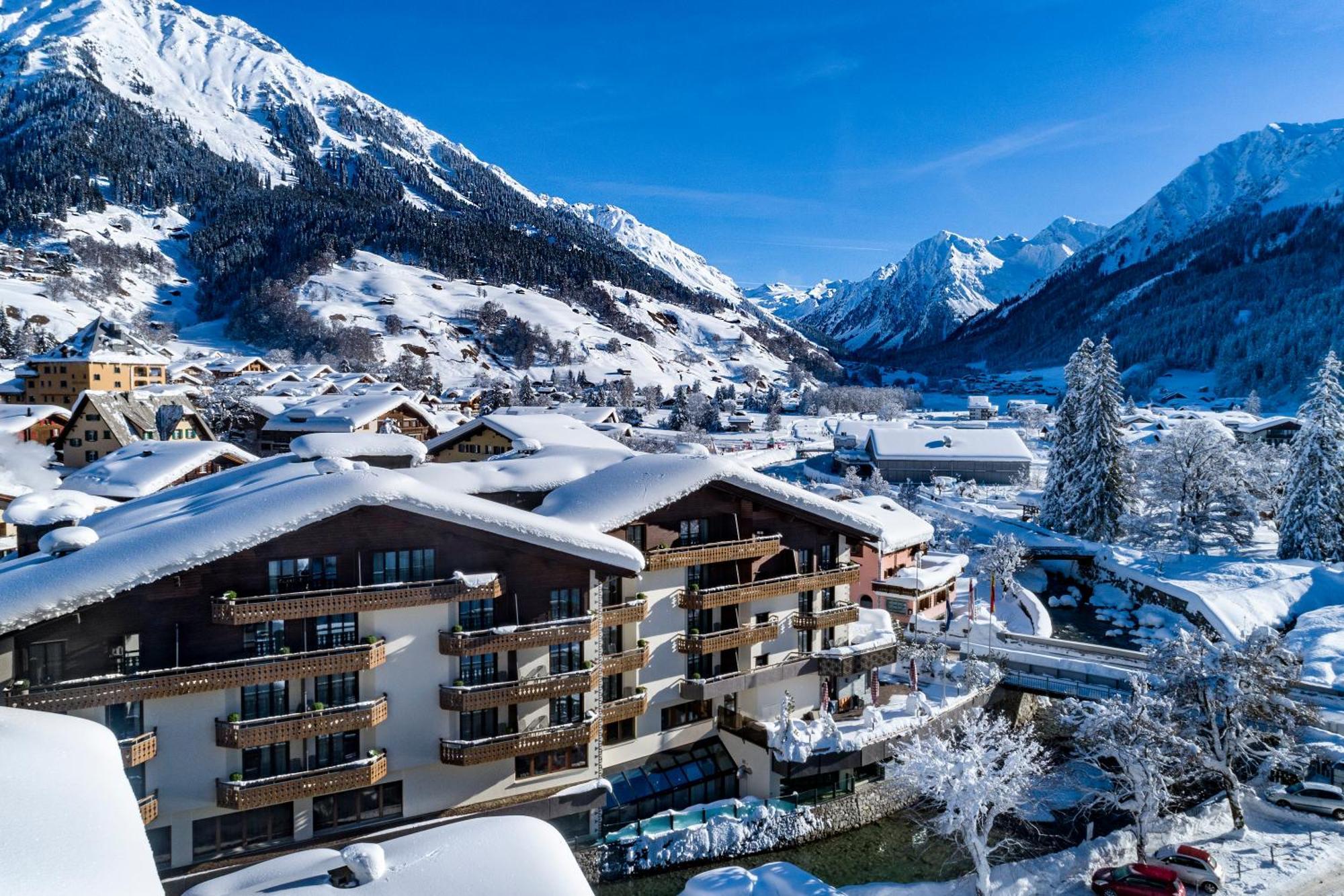 Hotel Piz Buin Klosters-Serneus Extérieur photo