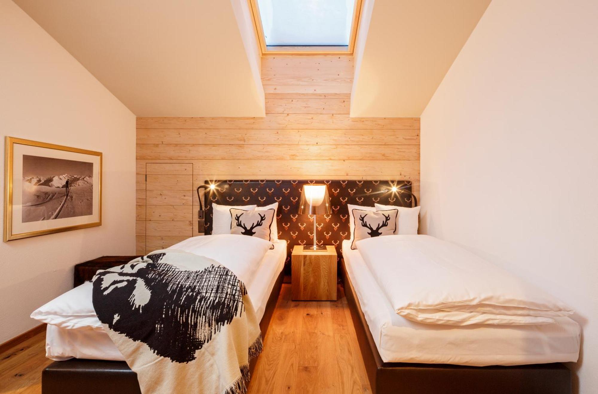 Hotel Piz Buin Klosters-Serneus Extérieur photo